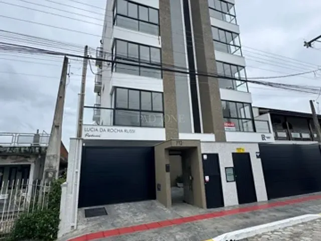 Apartamento 2 quartos e 3 banheiros, à venda, no bairro Areias em Camboriú