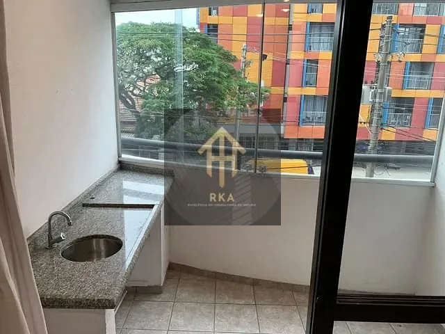Apartamento 2 quartos e 2 banheiros, à venda, no bairro Moema em São Paulo