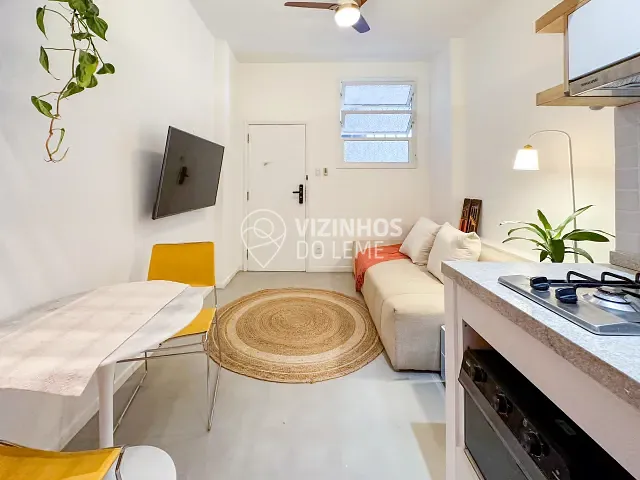 Apartamento com 32m² 1 quarto e 1 banheiro, à venda, no bairro Leme em Rio de Janeiro