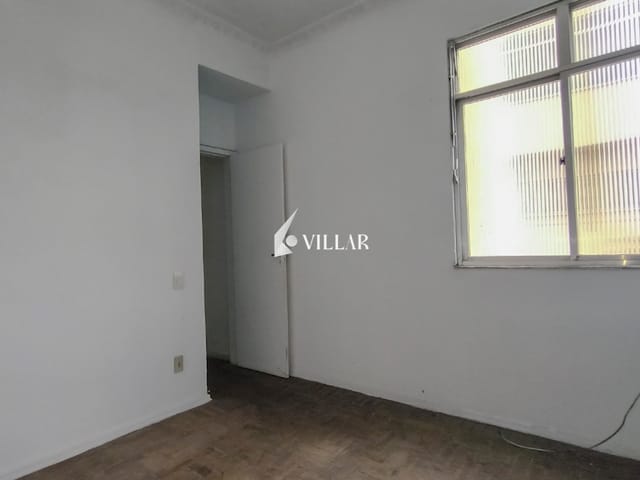 Apartamento com 75m² 2 quartos e 2 banheiros, à venda ou para alugar, no bairro Olaria em Rio de Janeiro