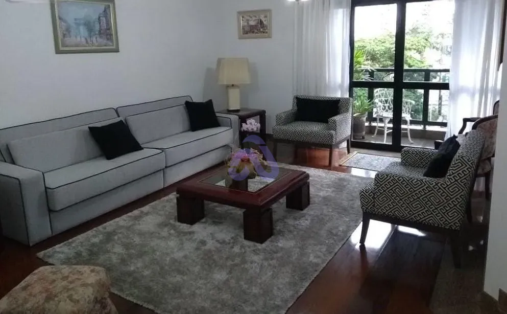 Apartamento, 3 quartos, 200 m² - Foto 1