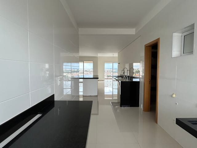 Apartamento 4 quartos e 5 banheiros, à venda, no bairro Cidade Nova em Franca
