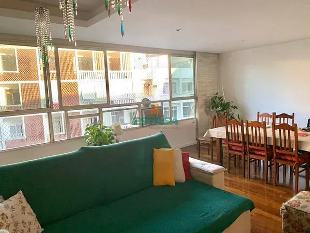 Apartamento 3 quartos e 3 banheiros, à venda, no bairro Copacabana em Rio de Janeiro