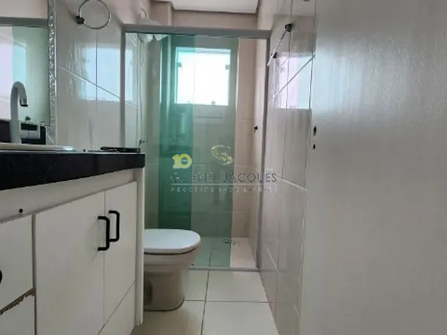 Apartamento com 78m² 2 quartos e 2 banheiros, à venda, no bairro Barra do Aririú em Palhoça