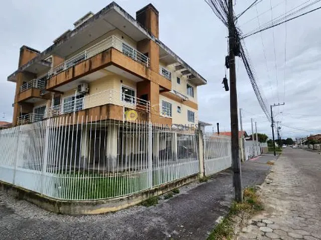 Apartamento com 78m² 2 quartos e 2 banheiros, à venda, no bairro Barra do Aririú em Palhoça