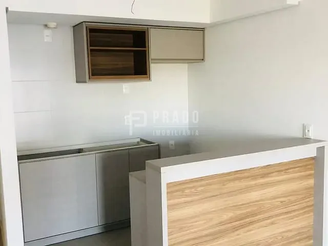 Apartamento 2 quartos e 2 banheiros, à venda, no bairro Centro em Pelotas