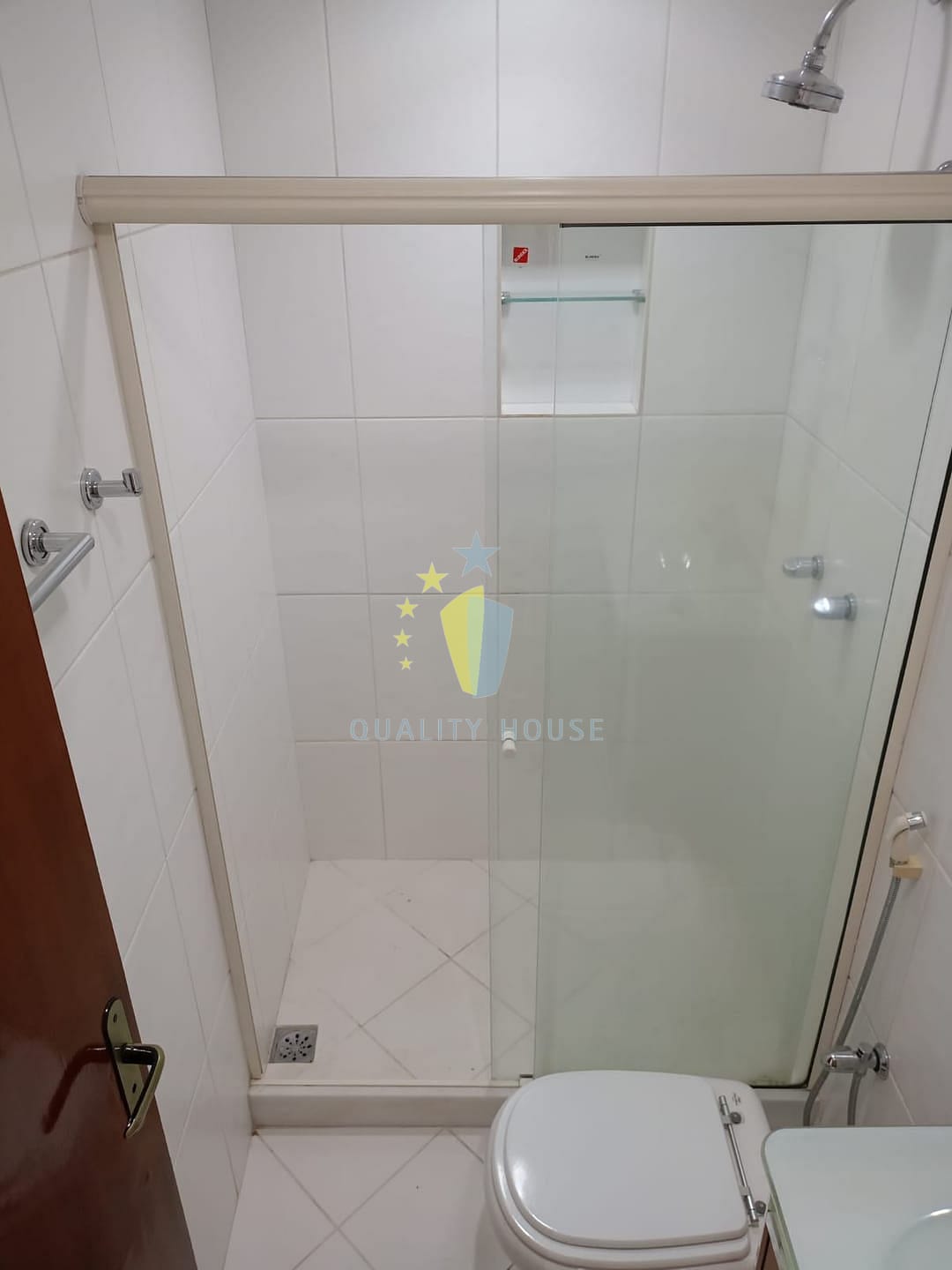 Apartamento para alugar com 3 quartos, 105m² - Foto 9