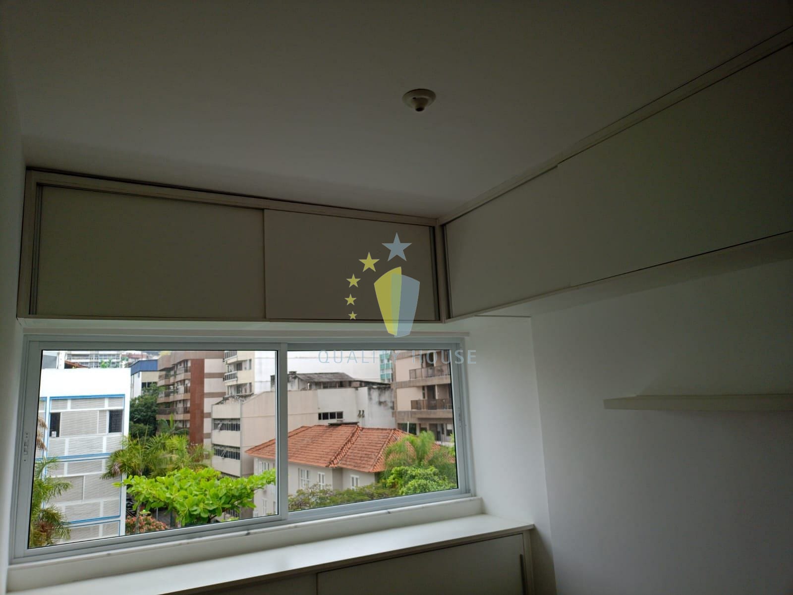 Apartamento para alugar com 3 quartos, 105m² - Foto 16
