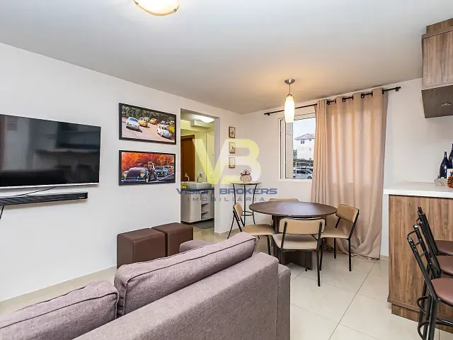 Apartamento com 60m² 2 quartos e 1 banheiro, à venda, no bairro Fazendinha em Curitiba