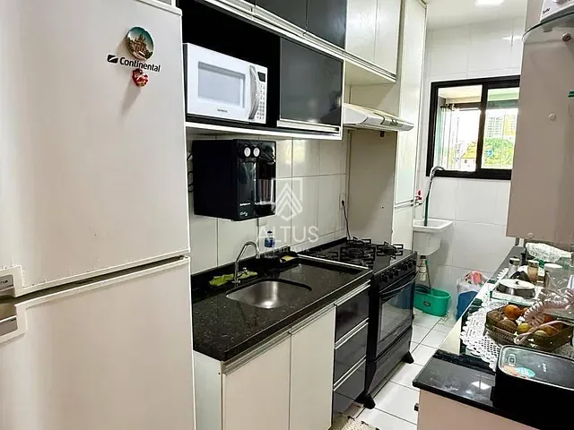 Apartamento 2 quartos e 2 banheiros, à venda, no bairro Imbuí em Salvador
