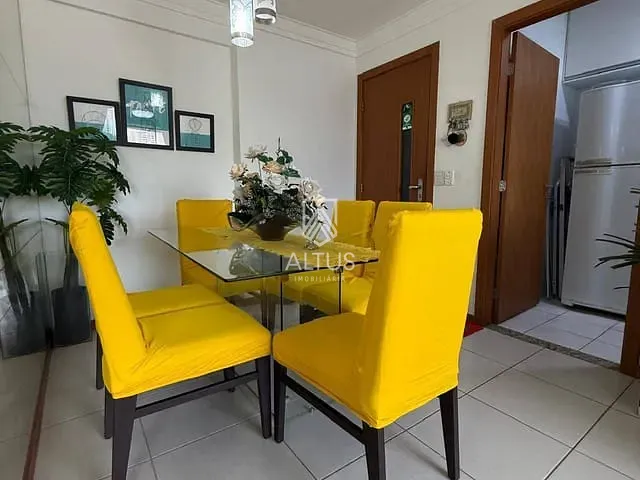 Apartamento 2 quartos e 2 banheiros, à venda, no bairro Imbuí em Salvador