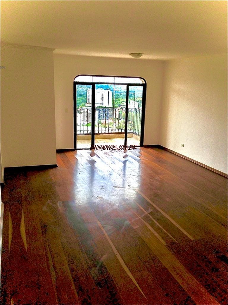 Apartamento, 3 quartos, 153 m² - Foto 2