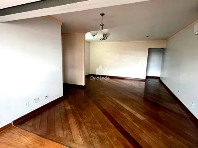 Apartamento com 257m² 4 quartos e 5 banheiros, à venda, no bairro Centro em Londrina