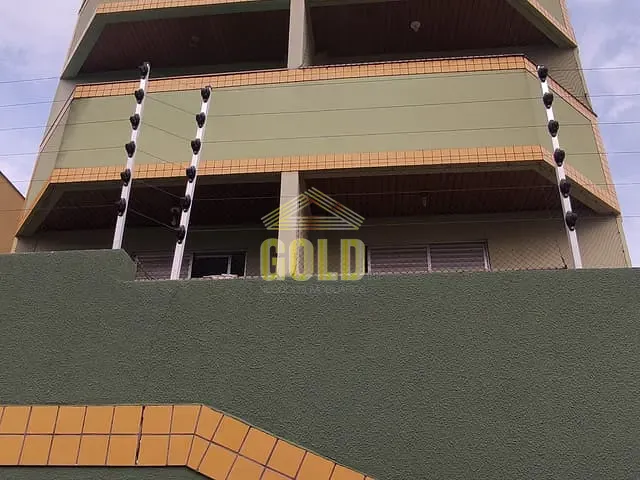 Apartamento com 100m² 2 quartos e 1 banheiro, à venda, no bairro Portuguesa em Londrina
