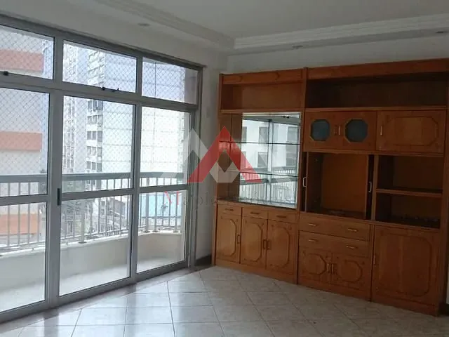 Apartamento com 120m² 3 quartos e 2 banheiros, à venda ou para alugar, no bairro Ingá em Niterói