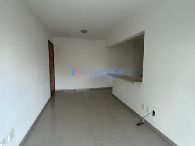 Apartamento 2 quartos e 2 banheiros, à venda ou para alugar, no bairro Pontal em Ilhéus