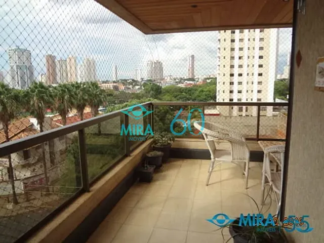 Apartamento com 250m² 5 quartos e 6 banheiros, à venda, no bairro Nova Suiça em Goiânia