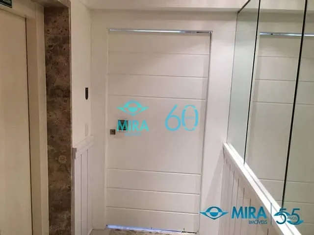 Apartamento com 250m² 5 quartos e 6 banheiros, à venda, no bairro Nova Suiça em Goiânia