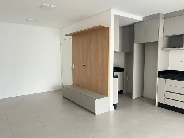 Apartamento com 10m² 3 quartos e 2 banheiros, para alugar, no bairro Guanabara Parque Boulevard em Londrina