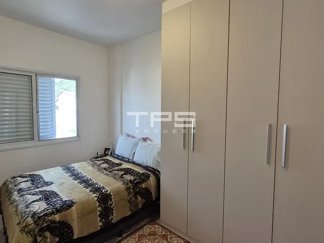 Apartamento 2 quartos e 1 banheiro, à venda, no bairro Portal das Colinas em Guaratinguetá