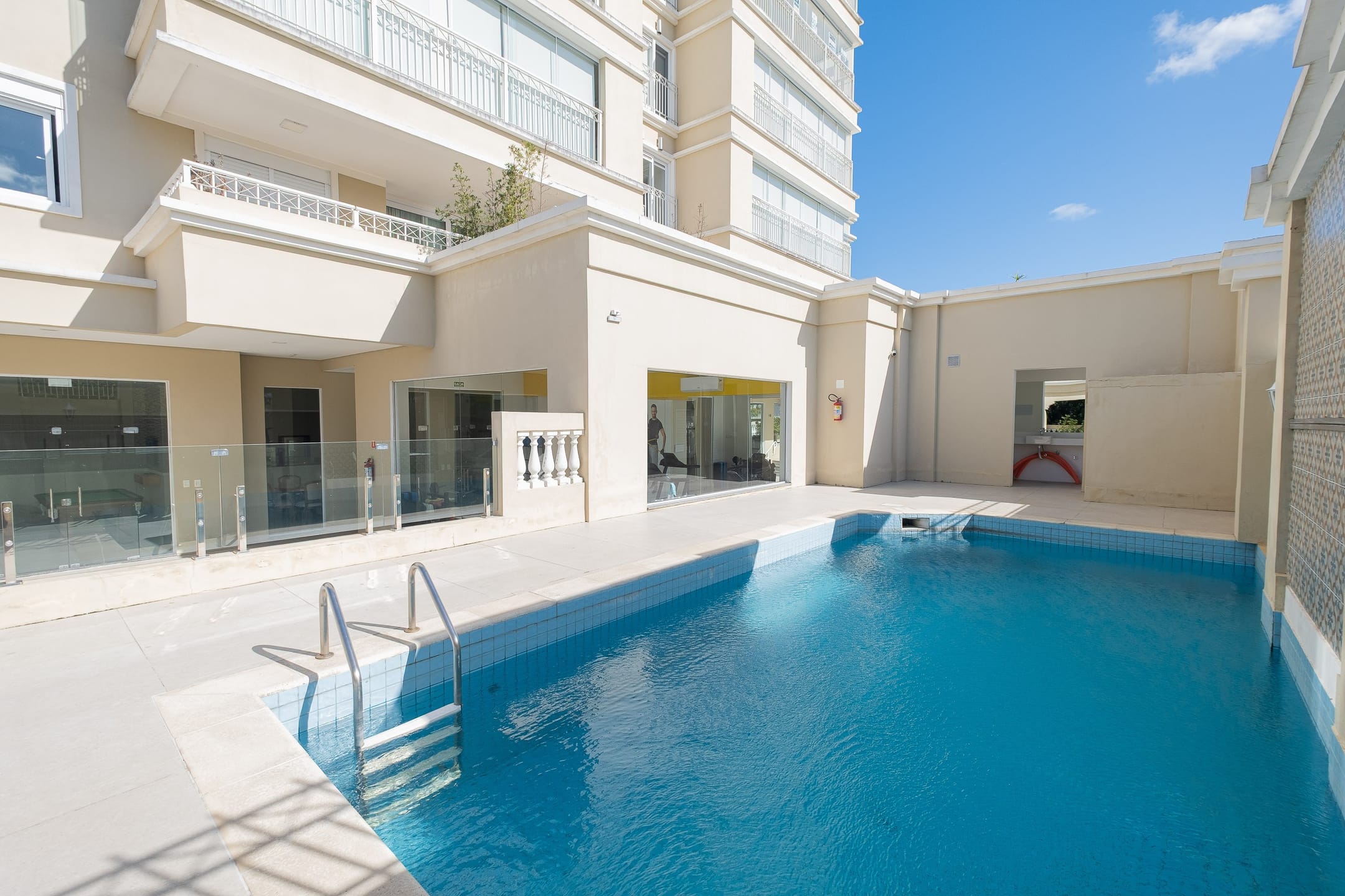 Amplo apartamento à venda, com terraço dos sonhos no Royal Park - Centro - Pelotas/RS
