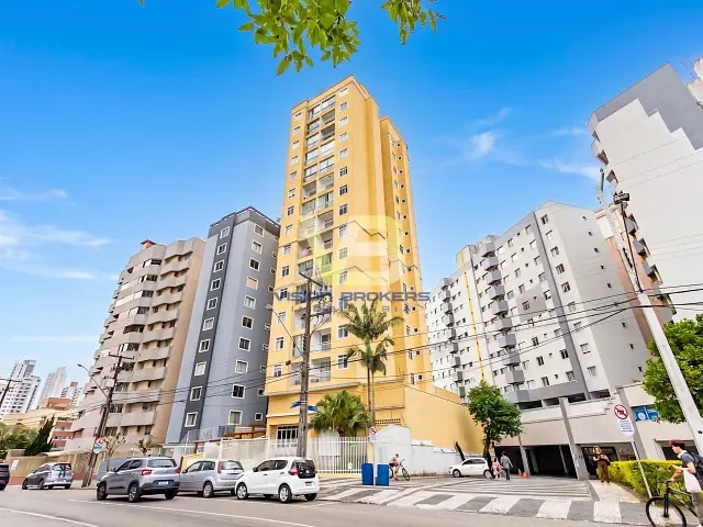 Apartamento com 47m² 1 quarto e 1 banheiro, à venda, no bairro Portão em Curitiba