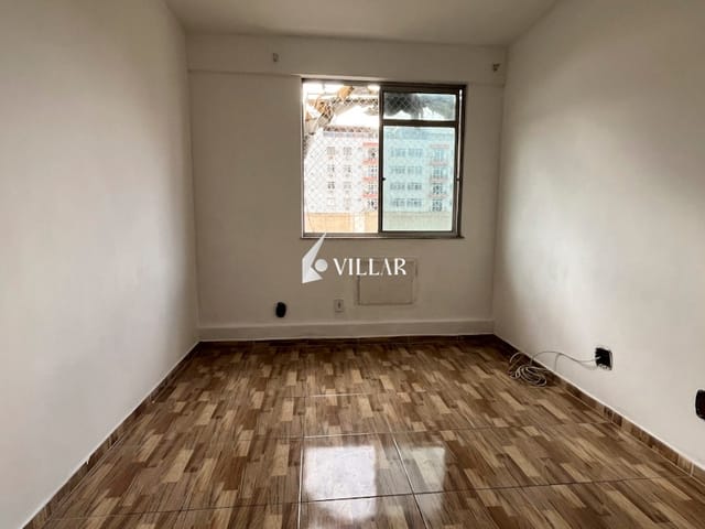 Apartamento 2 quartos e 2 banheiros, à venda ou para alugar, no bairro Penha Circular em Rio de Janeiro