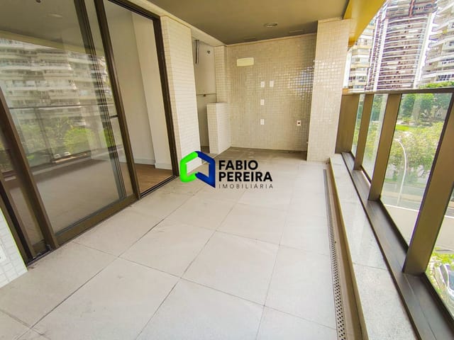 Apartamento com 77m² 2 quartos e 2 banheiros, à venda, no bairro Barra da Tijuca em Rio de Janeiro