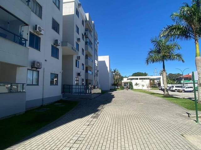 Apartamento 2 quartos e 1 banheiro, para alugar, no bairro Murta em Itajaí