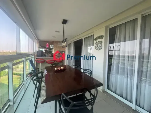 Apartamento 3 quartos e 5 banheiros, à venda, no bairro Barra da Tijuca em Rio de Janeiro