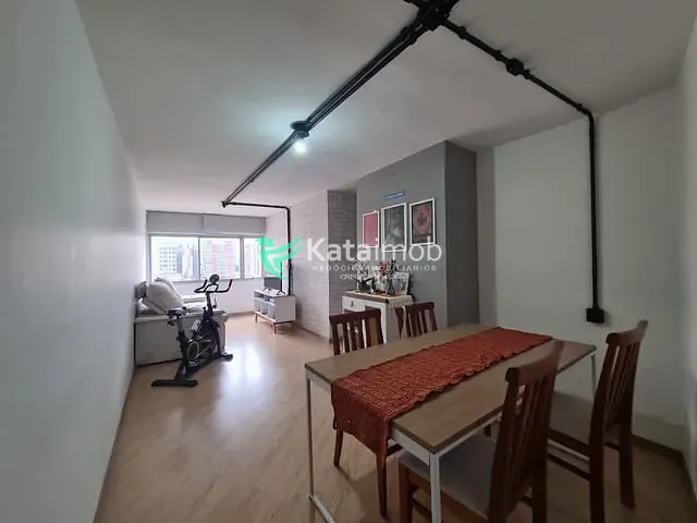 Apartamento 3 quartos e 2 banheiros, à venda, no bairro Parque Imperial em São Paulo