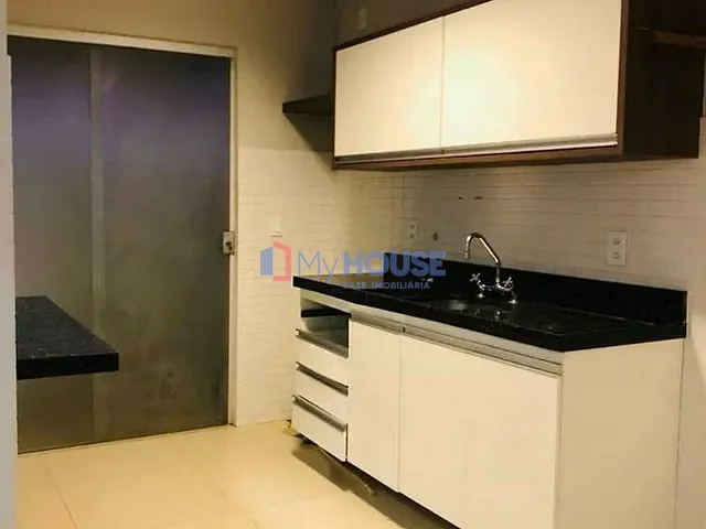 Apartamento 3 quartos e 2 banheiros, à venda, no bairro Nossa Senhora da Vitória em Ilhéus
