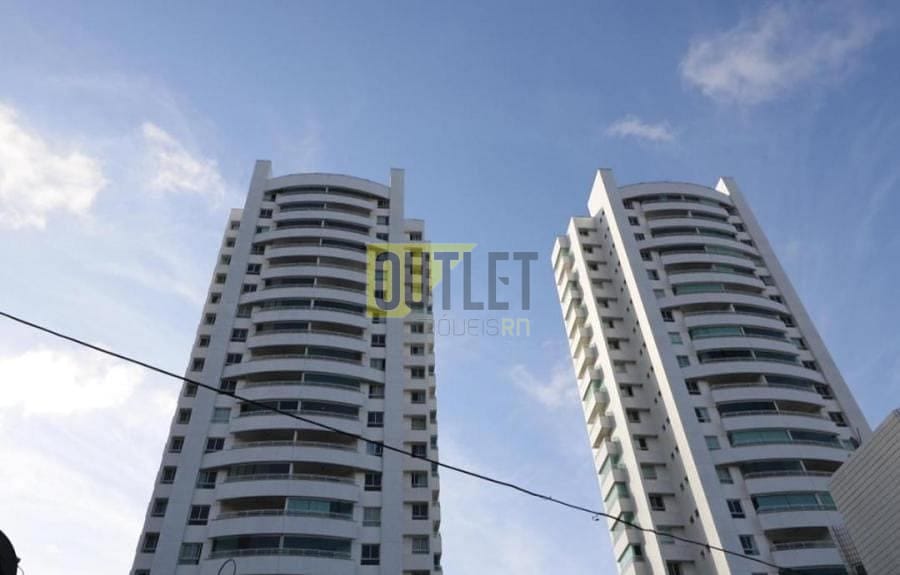 Apartamento à venda com 3 quartos, 142m² - Foto 1