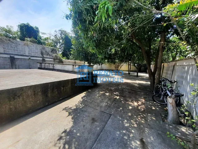 Apartamento 1 quarto e 1 banheiro, para alugar, no bairro Centro em Maricá