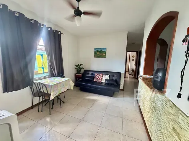 Apartamento 2 quartos e 1 banheiro, à venda, no bairro Parque Burle em Cabo Frio