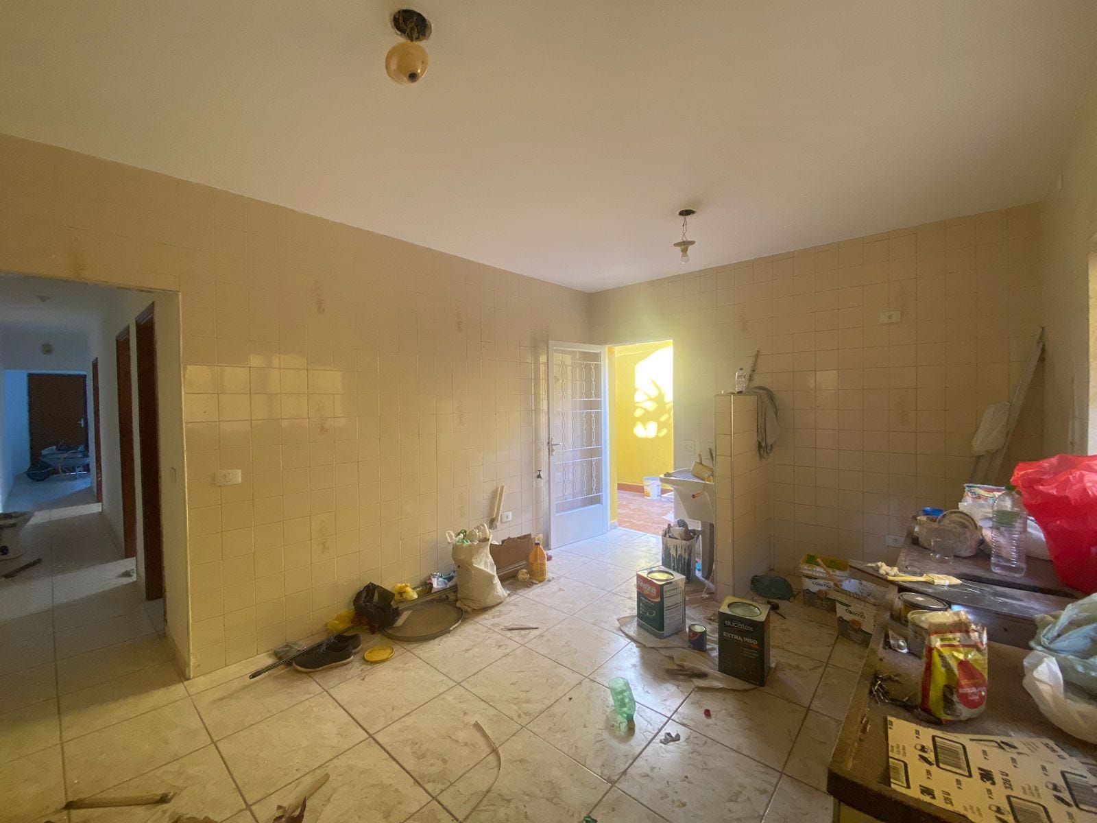 Casa para alugar com 2 quartos, 60m² - Foto 9