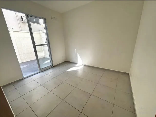 Apartamento 2 quartos e 1 banheiro, à venda, no bairro Lorena Parque em Goiânia