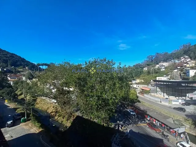Apartamento 1 quarto e 1 banheiro, à venda, no bairro Bingen em Petrópolis