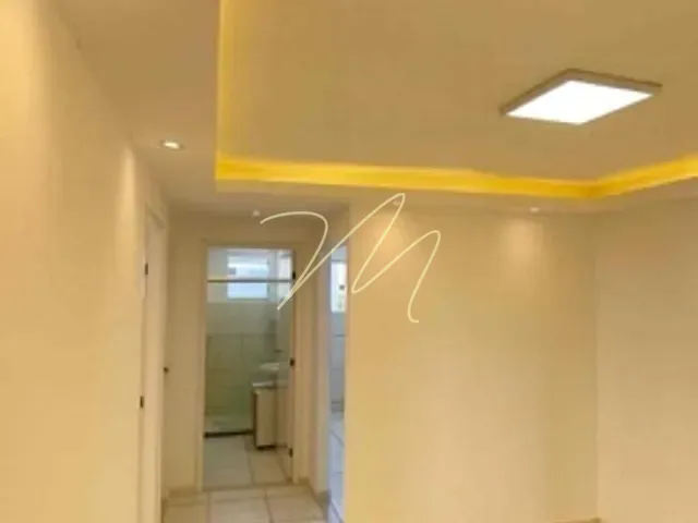 Apartamento 2 quartos e 1 banheiro, à venda, no bairro Nossa Senhora da Vitória em Rua Sol e Mar