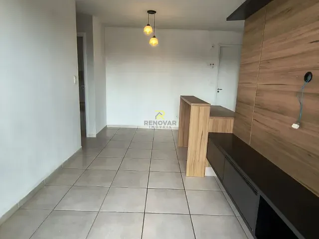 Apartamento 2 quartos e 1 banheiro, para alugar, no bairro Boqueirão em Guarapuava