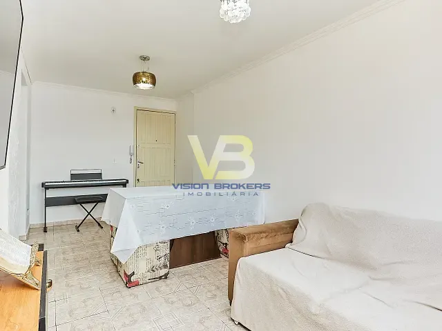 Apartamento 2 quartos e 1 banheiro, à venda, no bairro Campo Comprido em Curitiba
