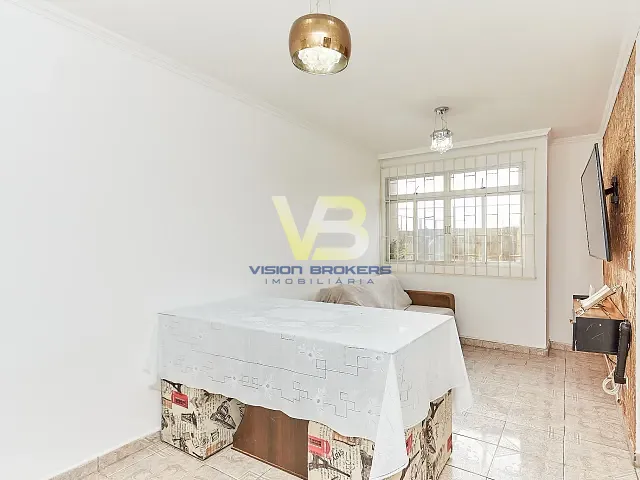 Apartamento 2 quartos e 1 banheiro, à venda, no bairro Campo Comprido em Curitiba