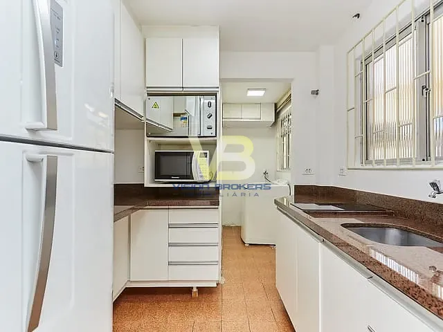Apartamento 2 quartos e 1 banheiro, à venda, no bairro Campo Comprido em Curitiba