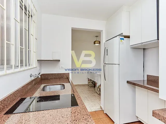 Apartamento com 50m² 2 quartos e 1 banheiro, à venda, no bairro Campo Comprido em Curitiba