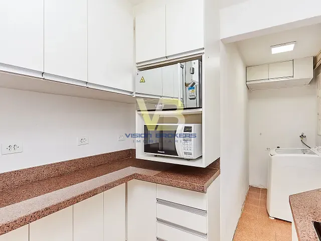 Apartamento com 50m² 2 quartos e 1 banheiro, à venda, no bairro Campo Comprido em Curitiba