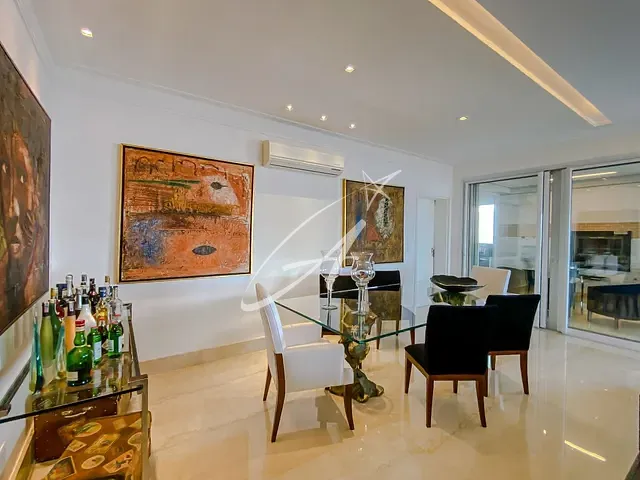Apartamento com 297m² 4 quartos e 6 banheiros, à venda, no bairro Jardim Anália Franco em São Paulo