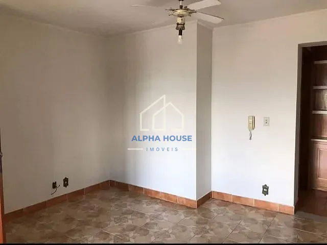 Apartamento 3 quartos e 2 banheiros, à venda, no bairro Santana em Pindamonhangaba