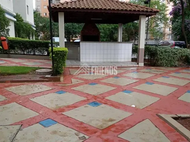 Apartamento com 55m² 2 quartos e 1 banheiro, para alugar, no bairro Brás em São Paulo