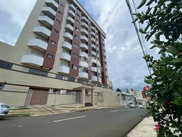 Apartamento com 180m² 3 quartos e 3 banheiros, à venda, no bairro Centro em Guarapuava