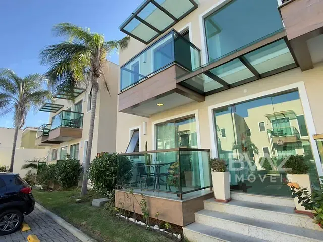 Apartamento com 67m² 2 quartos e 2 banheiros, à venda, no bairro Novo Portinho em Cabo Frio